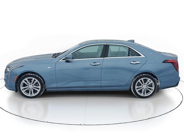 2023 Cadillac CT4 Luxury