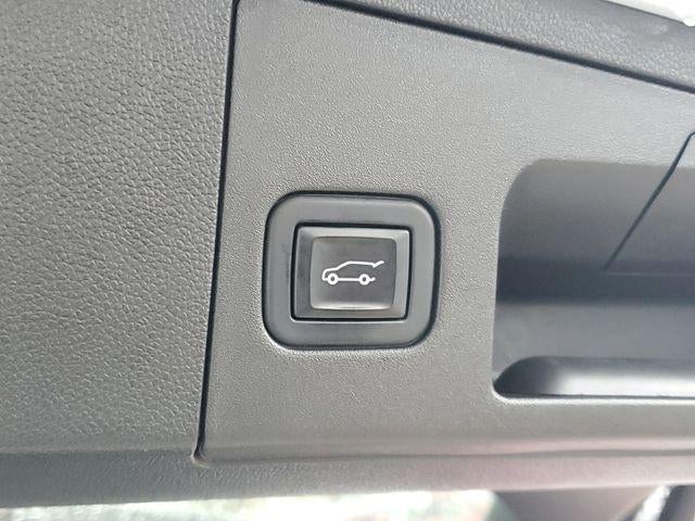 2022 Cadillac XT4 FWD Luxury