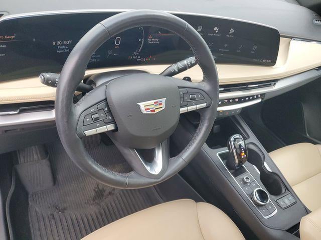 2024 Cadillac XT4 AWD Luxury
