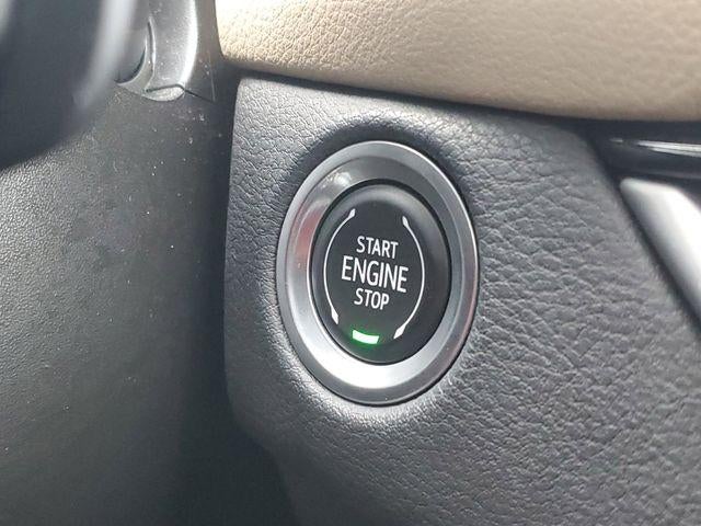 2024 Cadillac XT4 AWD Luxury