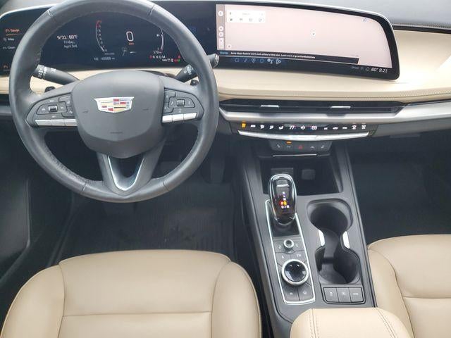 2024 Cadillac XT4 AWD Luxury
