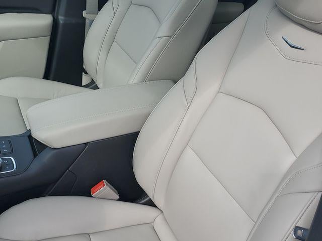 2023 Cadillac XT4 AWD Premium Luxury