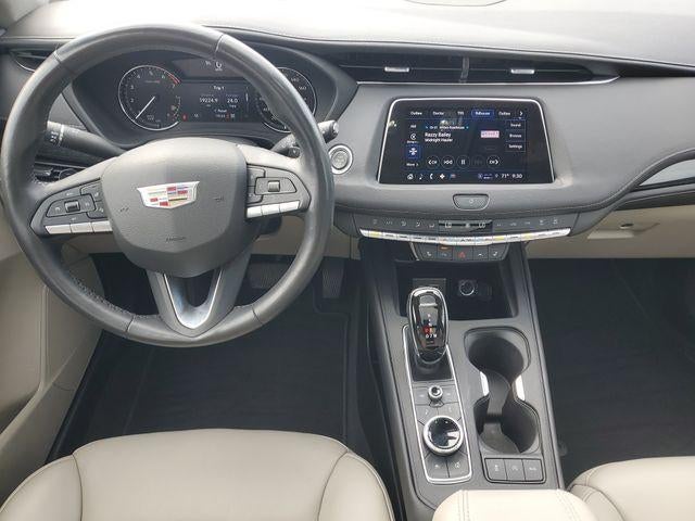 2023 Cadillac XT4 AWD Premium Luxury