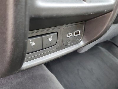 2023 Cadillac XT4 AWD Premium Luxury