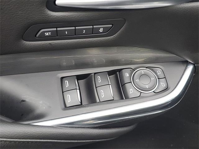 2024 Cadillac XT4 AWD Premium Luxury