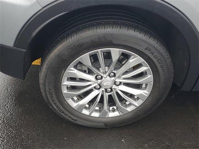 2024 Cadillac XT4 AWD Premium Luxury