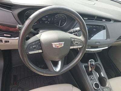 2023 Cadillac XT4 AWD Premium Luxury