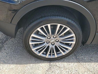 2024 Cadillac XT4 AWD Premium Luxury