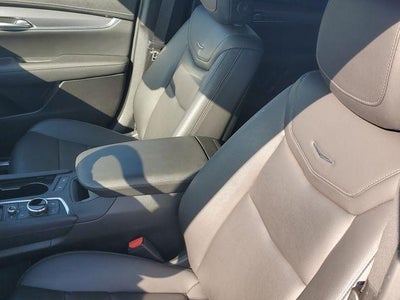 2025 Cadillac XT5 AWD Luxury