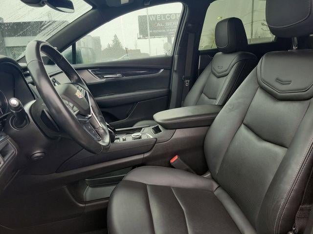 2023 Cadillac XT5 FWD Premium Luxury