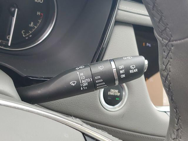 2023 Cadillac XT5 FWD Premium Luxury