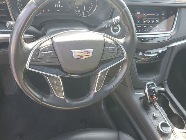 2023 Cadillac XT5 FWD Premium Luxury