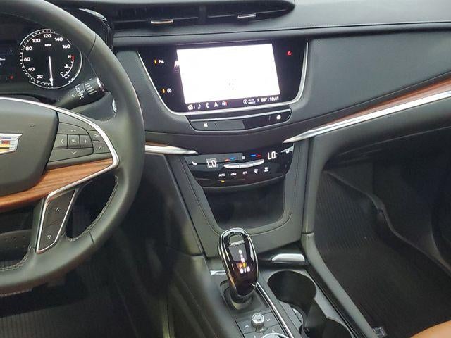 2025 Cadillac XT5 AWD Premium Luxury