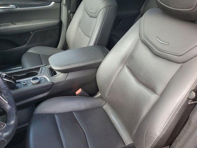 2022 Cadillac XT5 AWD Premium Luxury