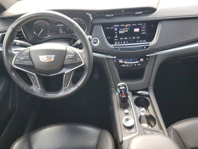 2022 Cadillac XT5 AWD Premium Luxury