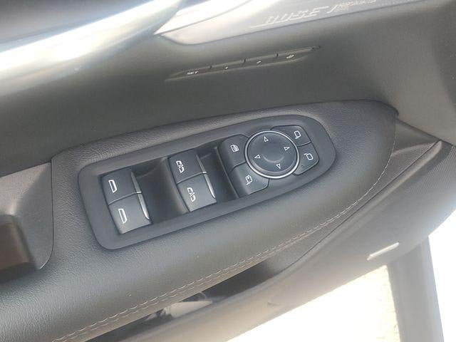 2025 Cadillac XT5 AWD Premium Luxury