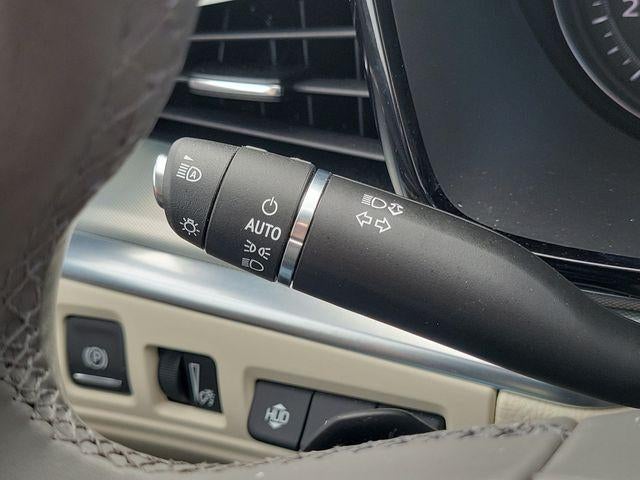 2025 Cadillac XT5 AWD Premium Luxury