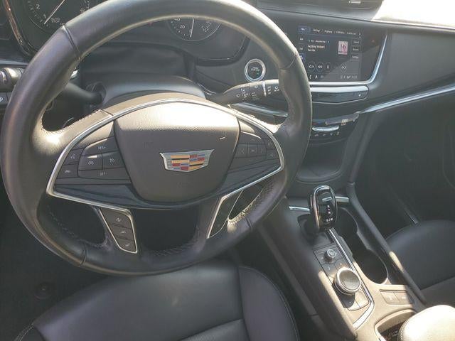 2023 Cadillac XT5 AWD Premium Luxury