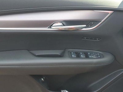 2025 Cadillac XT6 FWD Luxury