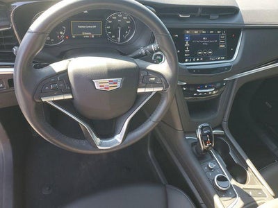 2024 Cadillac XT6 AWD Luxury