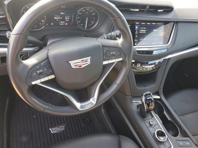 2025 Cadillac XT6 AWD Luxury