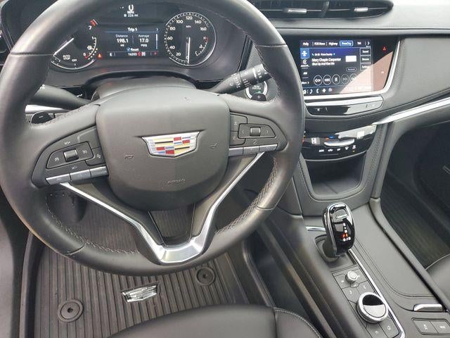 2024 Cadillac XT6 AWD Luxury