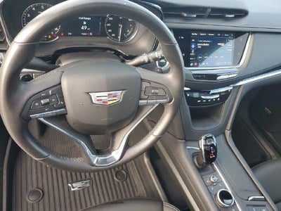 2025 Cadillac XT6 AWD Luxury