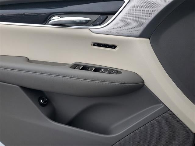 2024 Cadillac XT6 FWD Premium Luxury