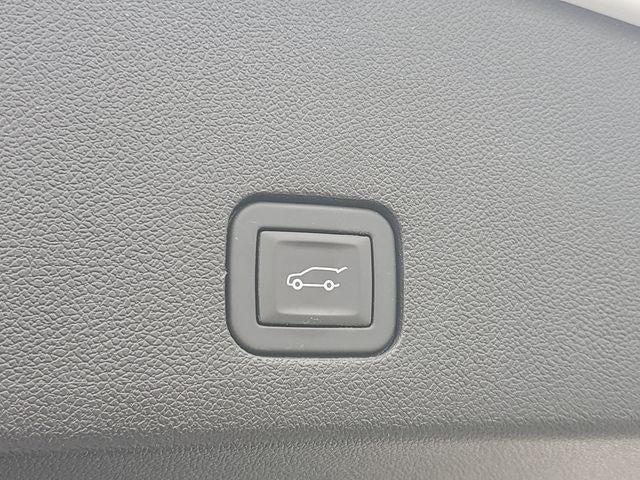 2025 Cadillac XT6 AWD Premium Luxury