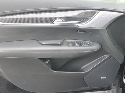 2025 Cadillac XT6 AWD Sport