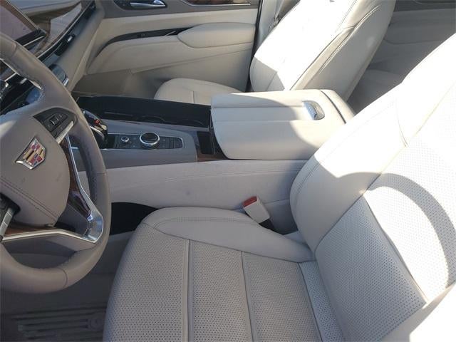 2023 Cadillac Escalade 4WD Sport Platinum