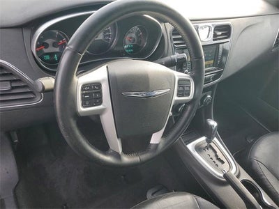 2012 Chrysler 200 Limited