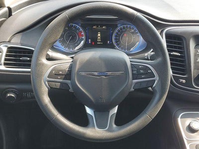 2016 Chrysler 200 LX