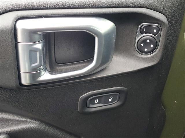 2023 Jeep Wrangler 4-Door Willys 4x4