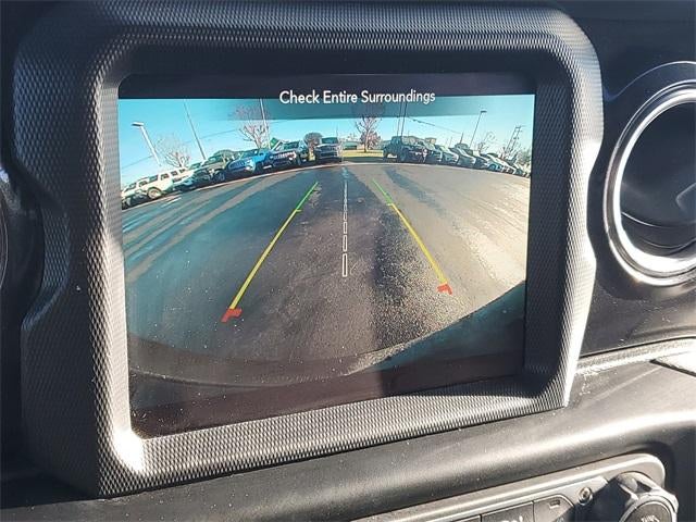 2021 Jeep Wrangler Unlimited Sahara Altitude 4x4