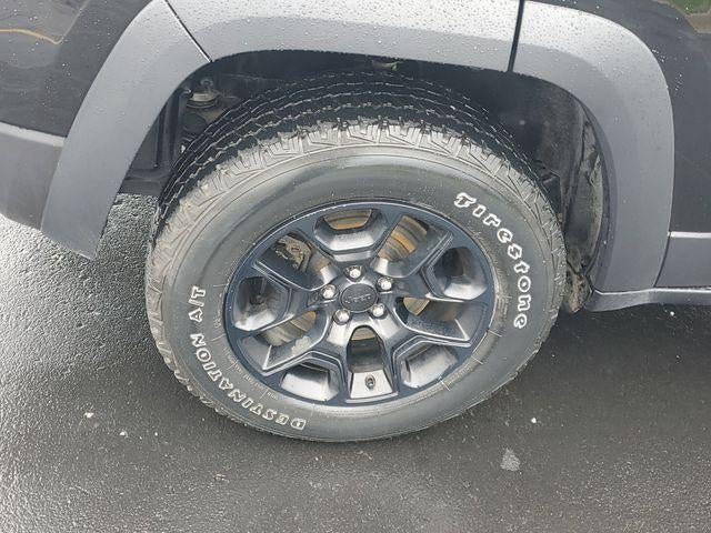 2021 Jeep Cherokee Trailhawk