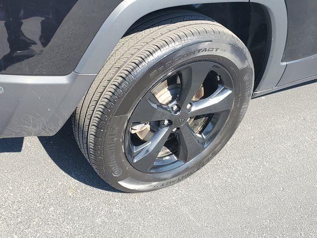 2023 Jeep Cherokee Altitude Lux 4x4