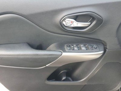 2022 Jeep Cherokee Latitude Lux 4x4