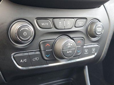 2022 Jeep Cherokee Latitude Lux 4x4