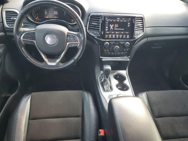 2020 Jeep Grand Cherokee Laredo