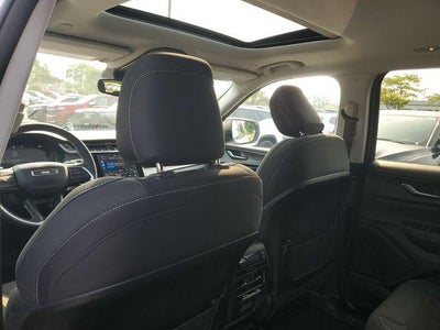2023 Jeep Grand Cherokee L Laredo 4x4