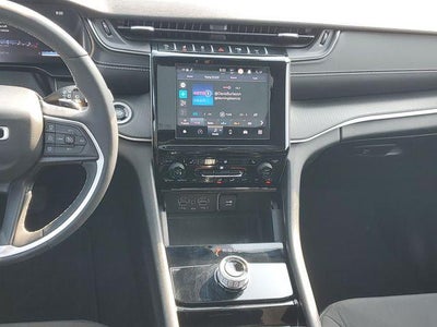 2023 Jeep Grand Cherokee L Laredo 4x4