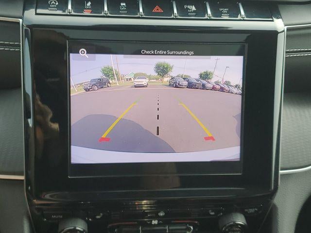 2023 Jeep Grand Cherokee L Laredo 4x4