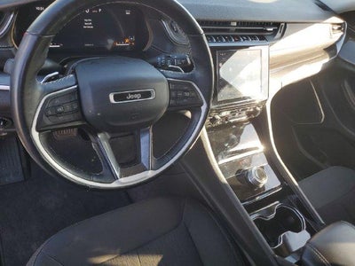 2021 Jeep Grand Cherokee L Laredo 4x4