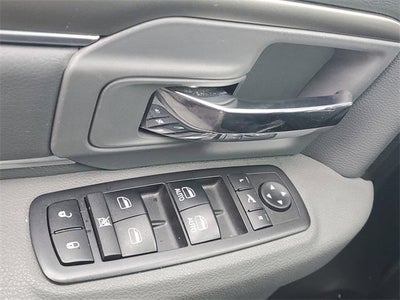 2018 RAM 1500 Big Horn Quad Cab 4x4 6'4" Box