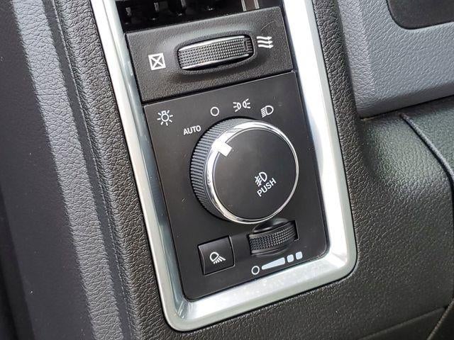 2019 RAM 1500 Classic SLT