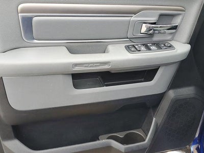 2017 RAM 1500 Big Horn Crew Cab 4x4 5'7" Box