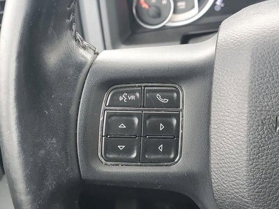 2017 RAM 1500 Big Horn Crew Cab 4x4 5'7" Box