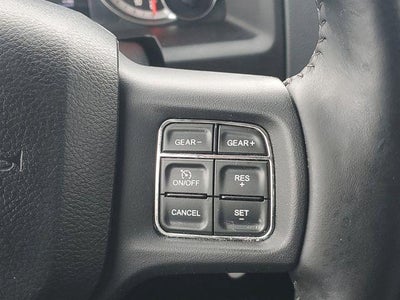 2017 RAM 1500 Big Horn Crew Cab 4x4 5'7" Box