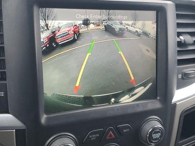 2017 RAM 1500 Big Horn Crew Cab 4x4 5'7" Box